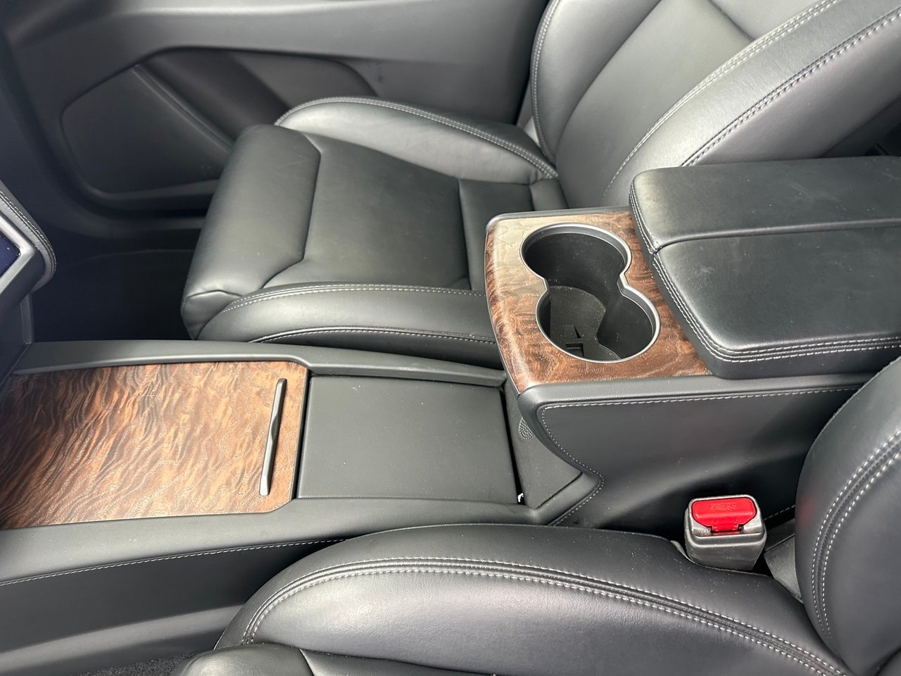 Tesla Model X Long Range, 423ps, 2019
