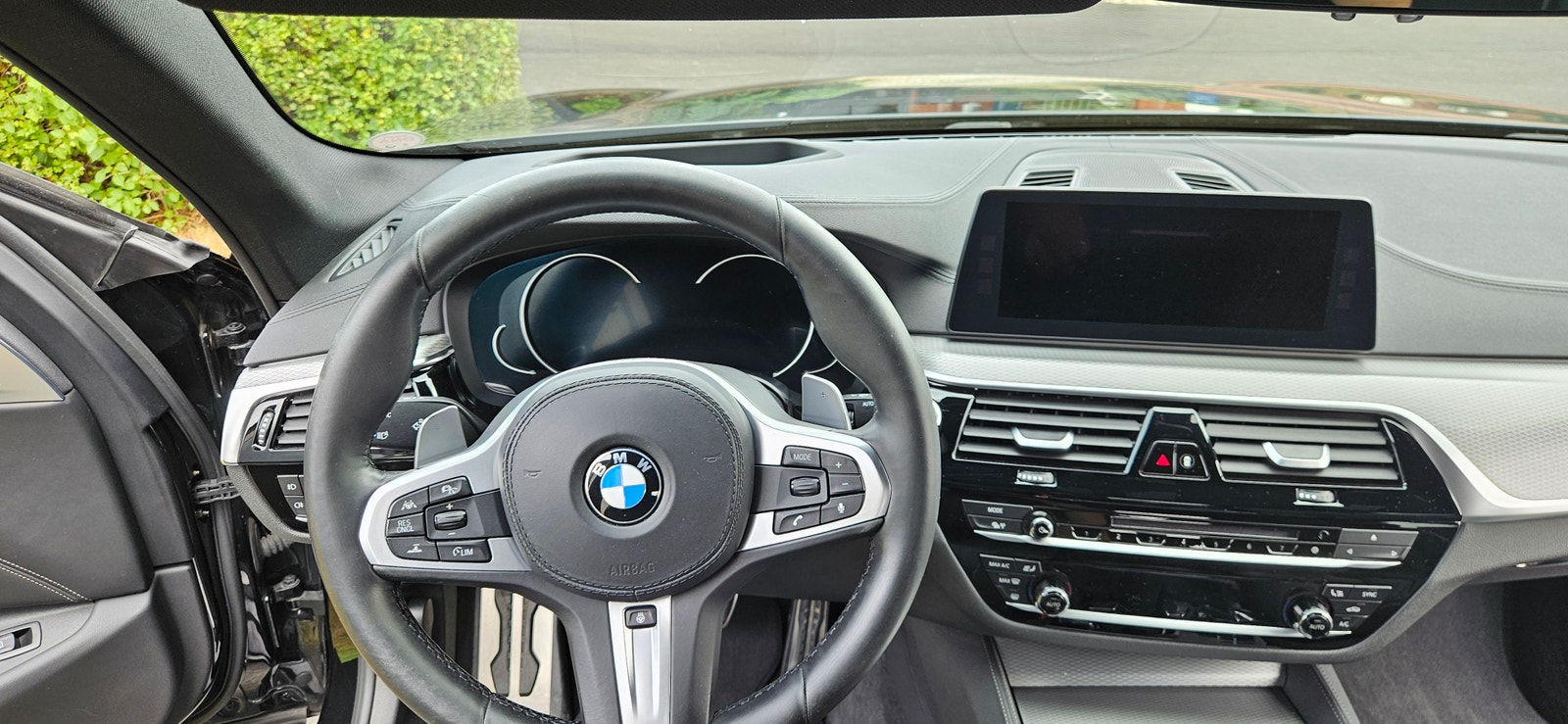 BMW 540i xDrive Touring Steptronic, 8-trinn, 340hk, 2018