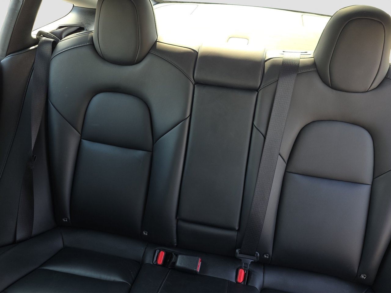 Tesla Model 3 Standard Range Plus, 325hk, 2020
