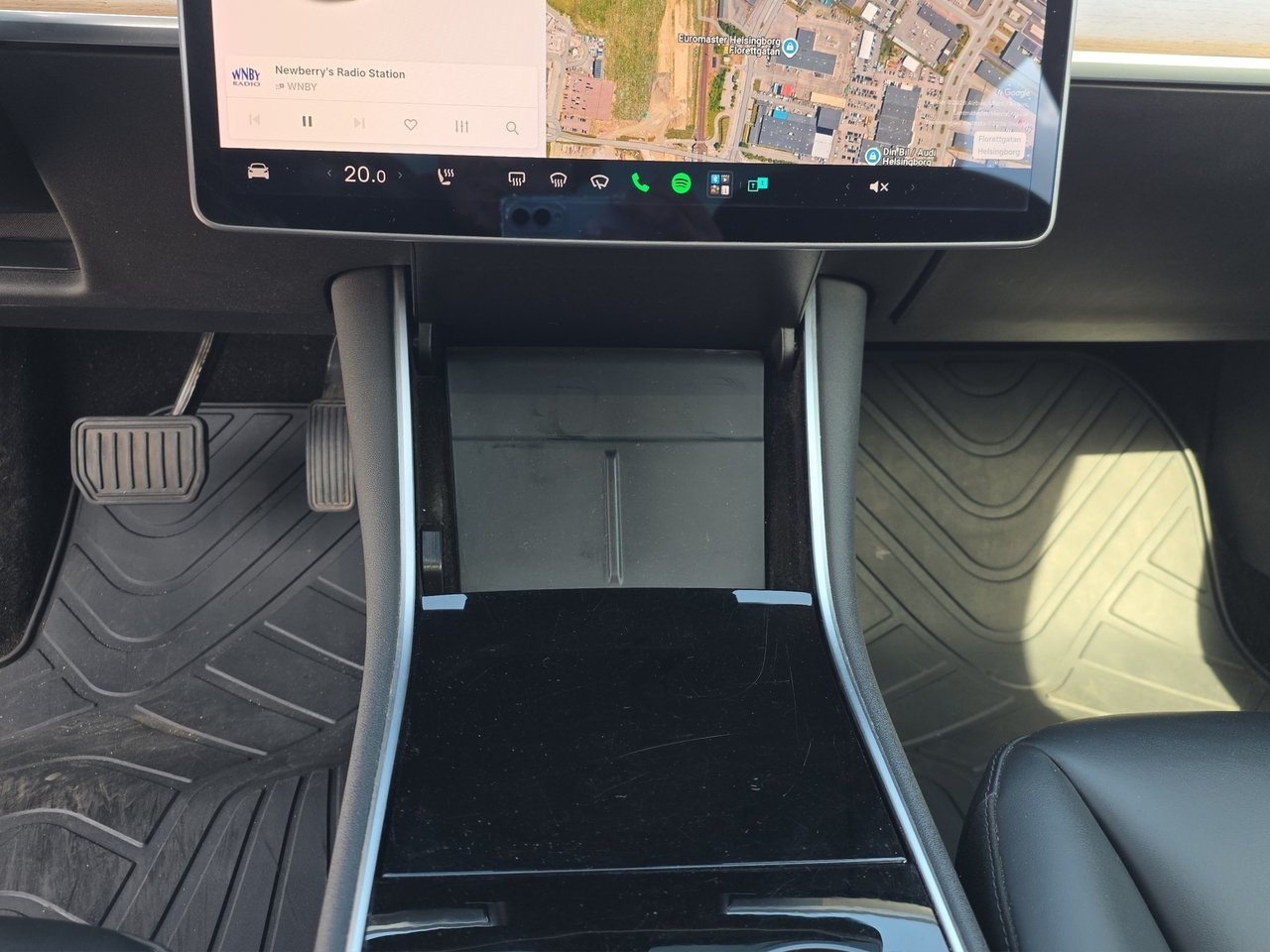 Tesla Model 3 Standard Range Plus, 325hk, 2020