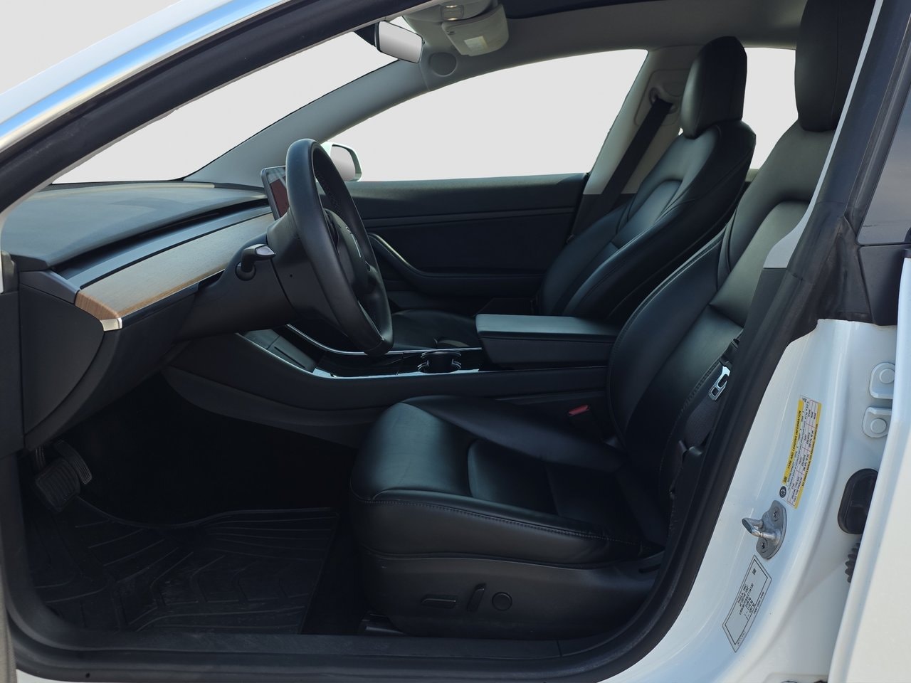 Tesla Model 3 Standard Range Plus, 325hk, 2020