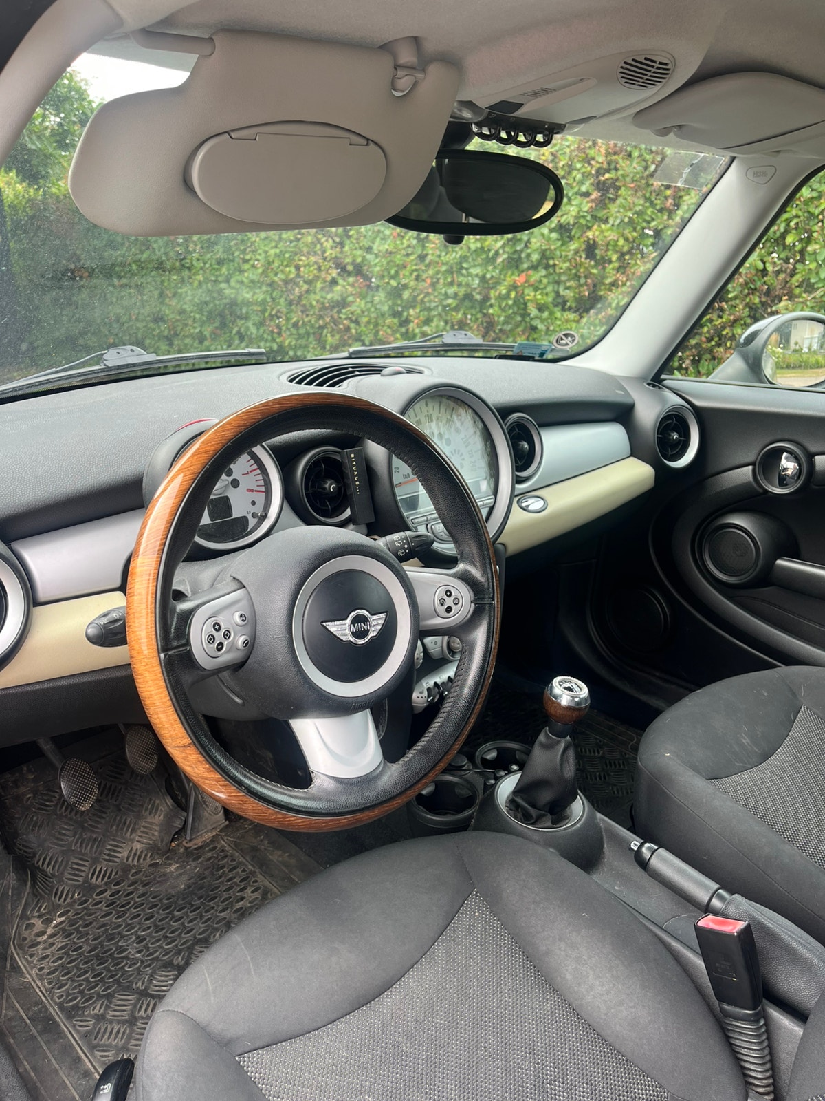 MINI One Manual, 95hp, 2007