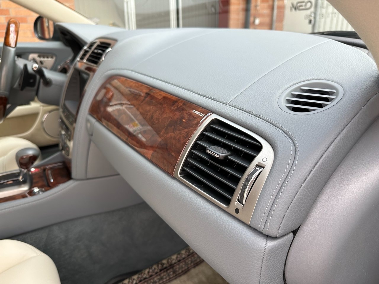 Jaguar XKR Automatic, 6-trins, 416ps, 2007