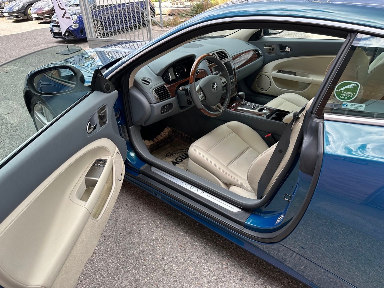 Jaguar XKR Automatic, 6-trins, 416ps, 2007