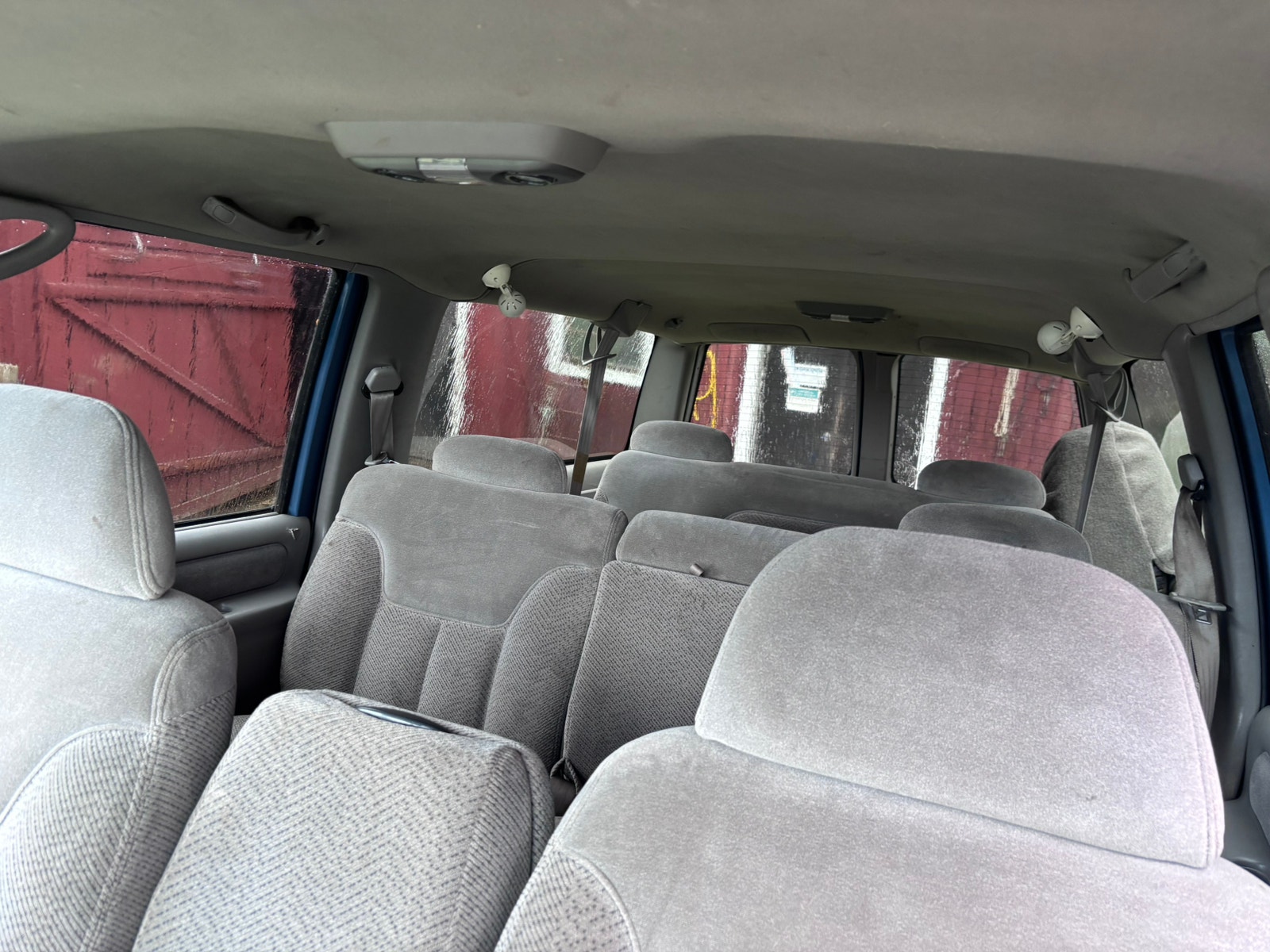 Chevrolet Suburban K2500 5.7 V8 4WD Hydra-Matic, 259hp, 1996