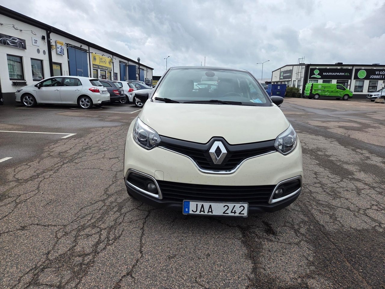Renault Captur 1.2 TCe EDC, 6-trins, 120ps, 2014