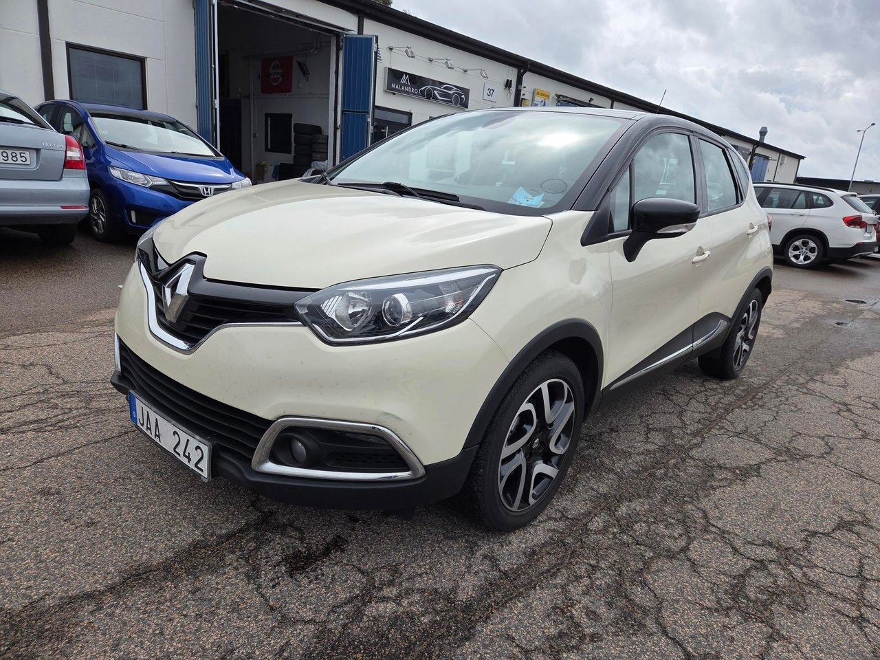 Renault Captur 1.2 TCe EDC, 6-trins, 120ps, 2014