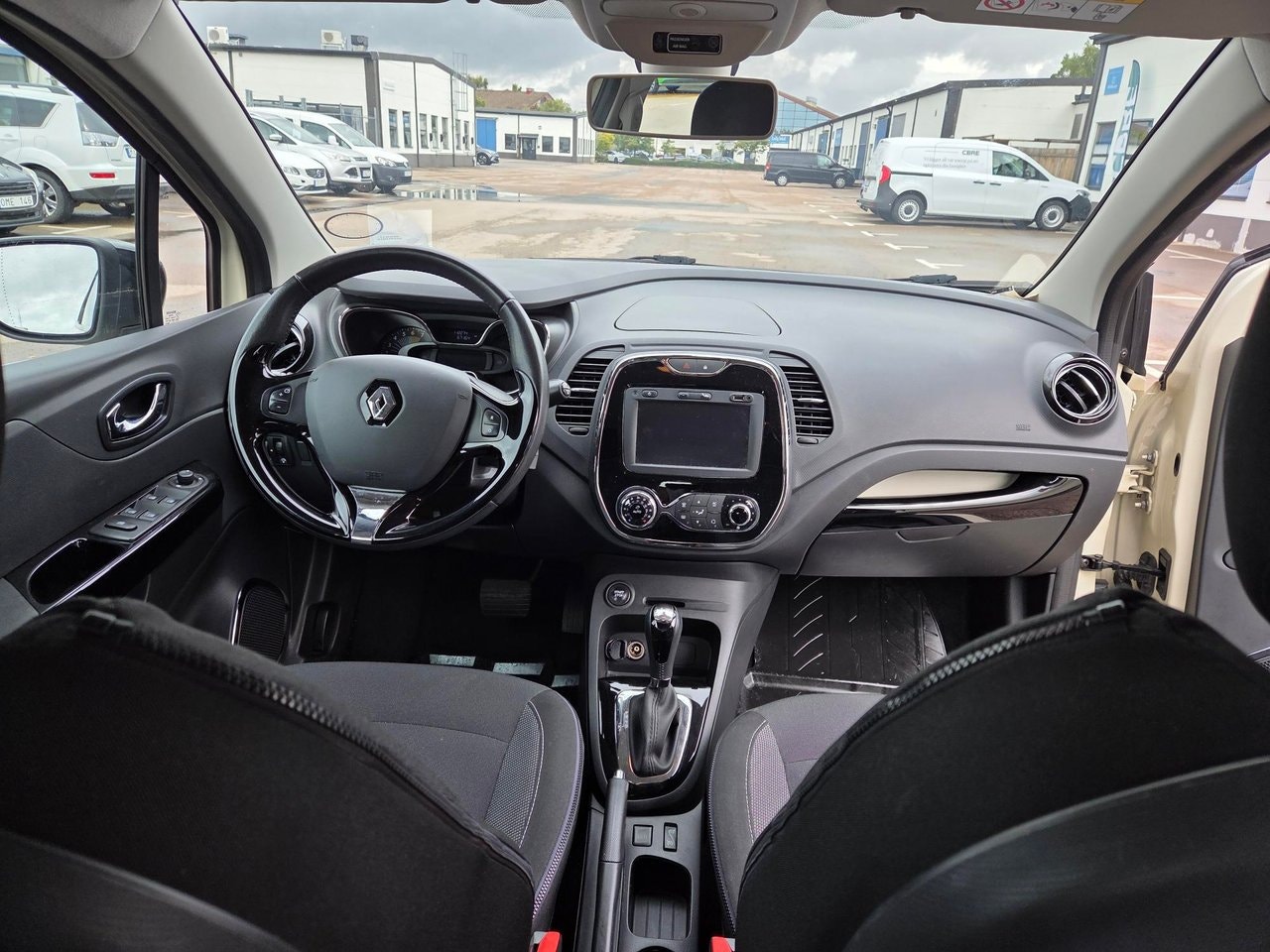 Renault Captur 1.2 TCe EDC, 6-trins, 120ps, 2014