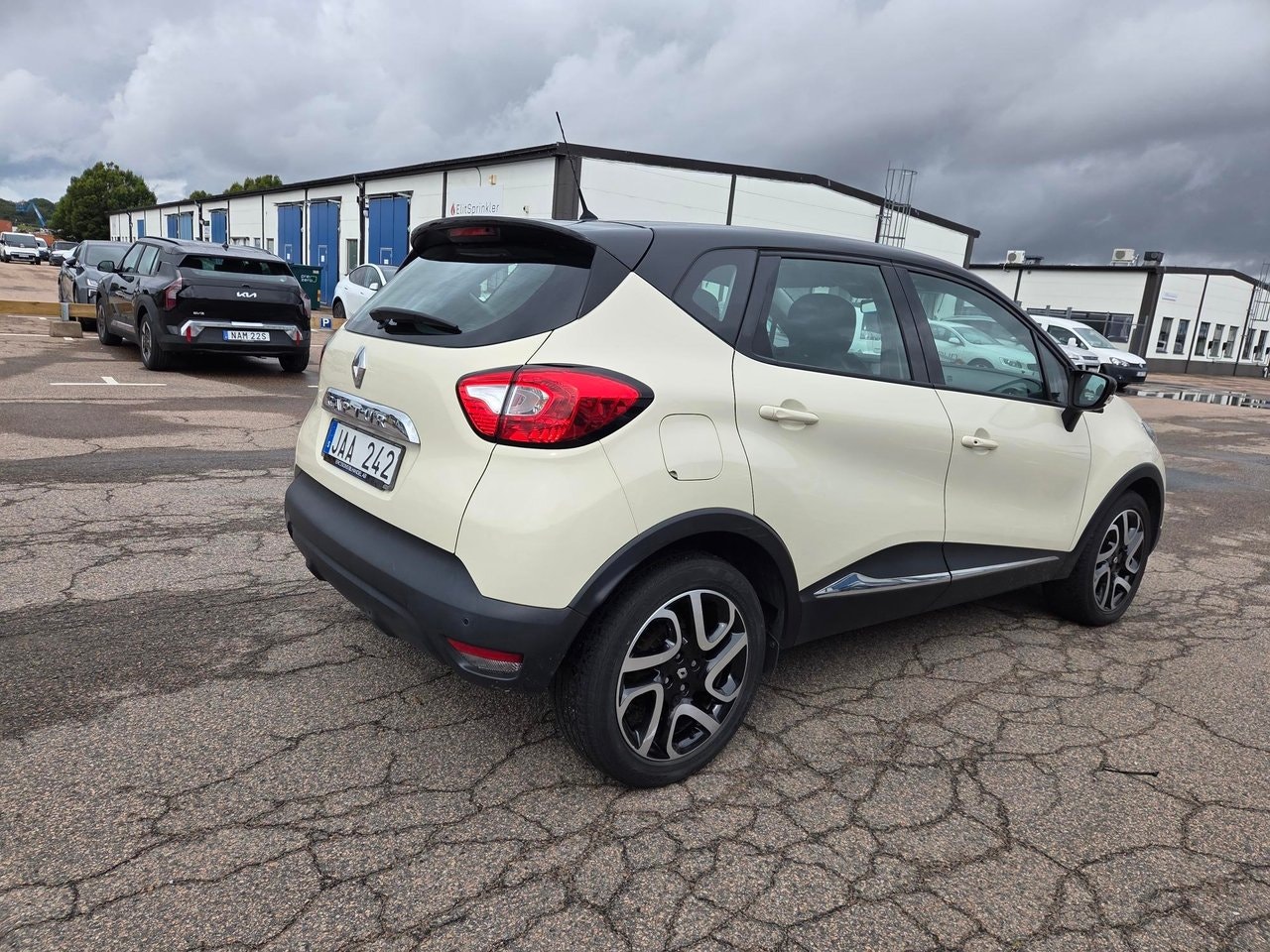 Renault Captur 1.2 TCe EDC, 6-trins, 120ps, 2014