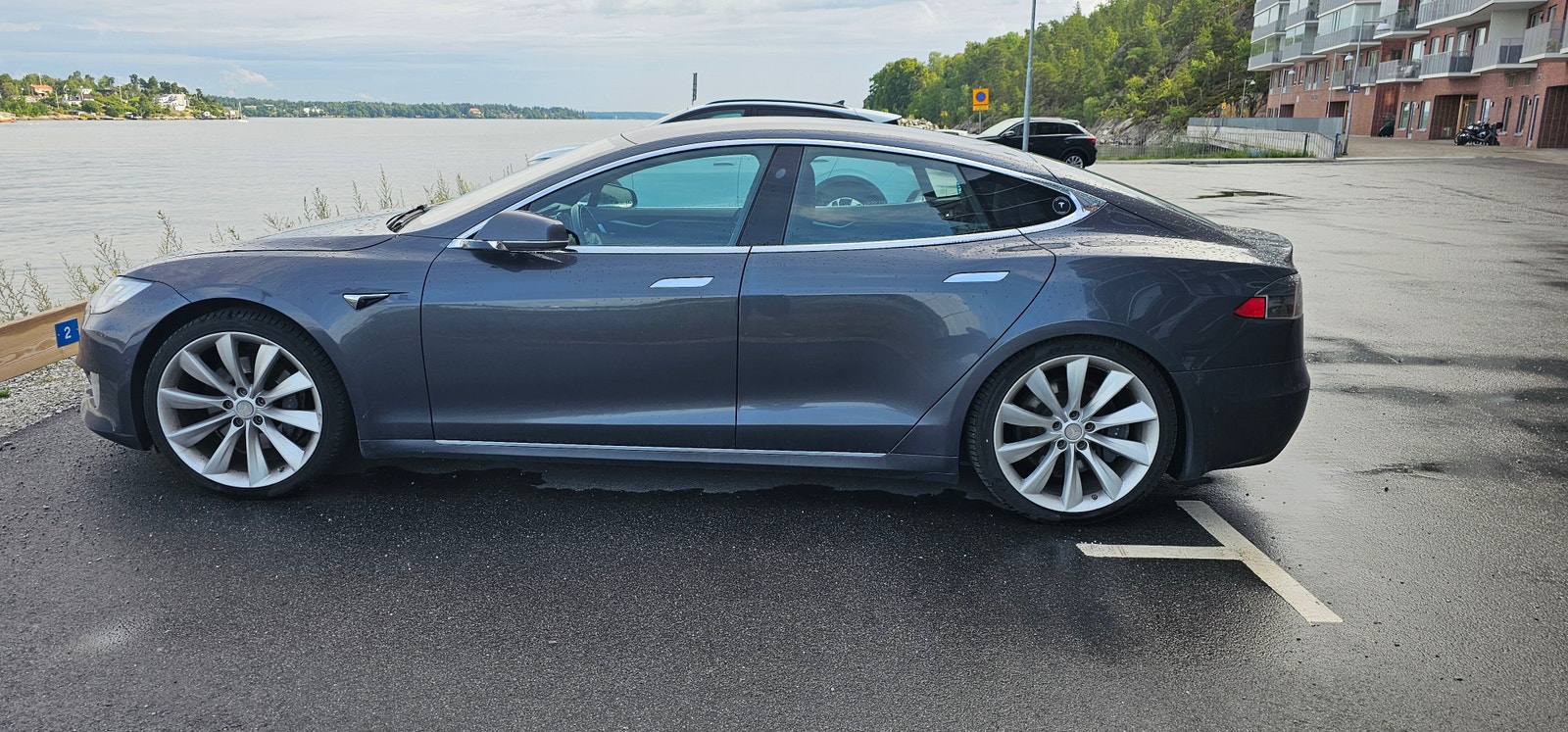 Tesla Model S 75D, 525hk, 2018