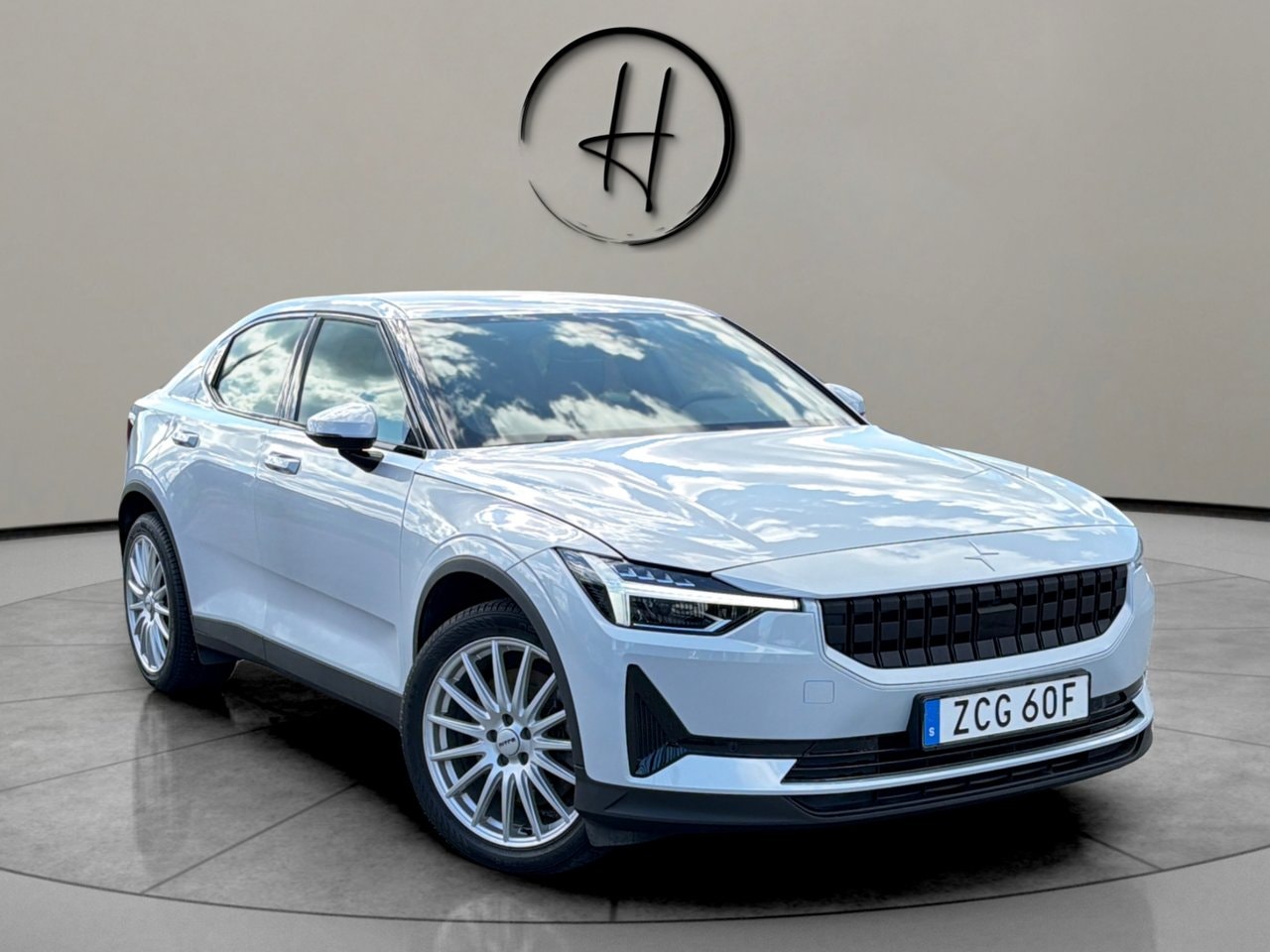 Polestar 2 231 л.с.