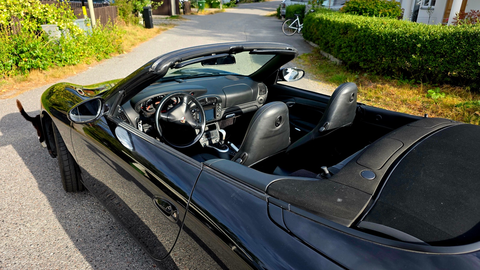 Porsche 911 Carrera Cabriolet Manuell, 6-trinn, 320hk, 2003