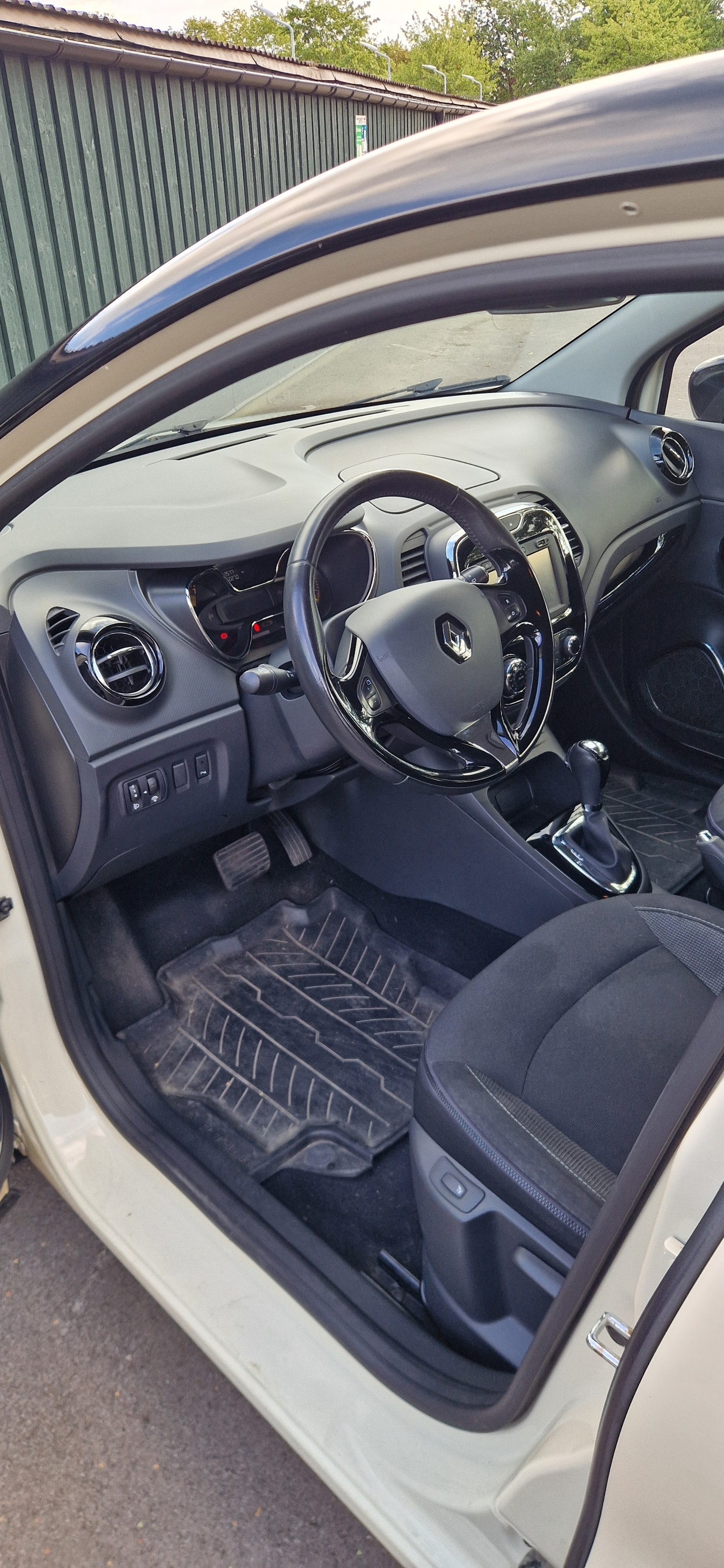 Renault Captur 1.2 TCe EDC, 120hp, 2015