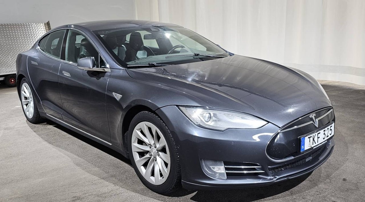 Tesla Model S P85D, 511hk, 2015