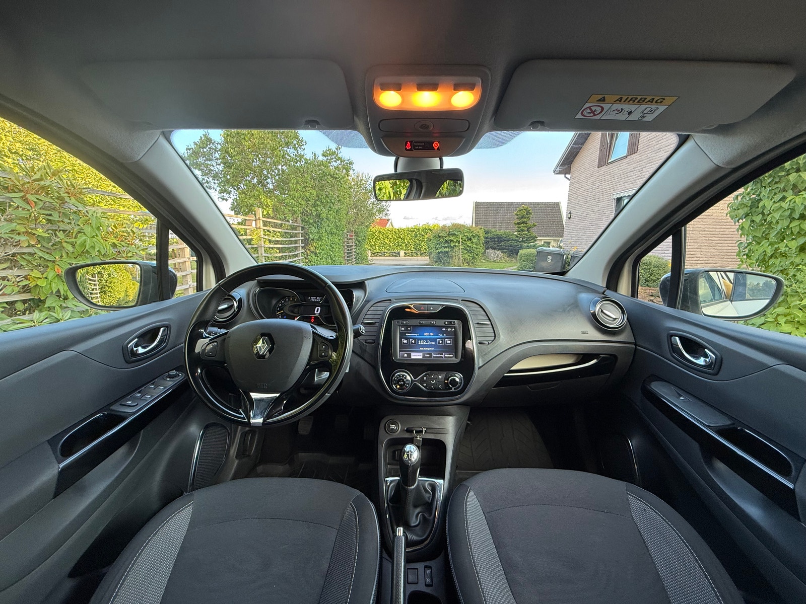 Renault Captur 0.9 TCe Manual, 5-trins, 90ps, 2016