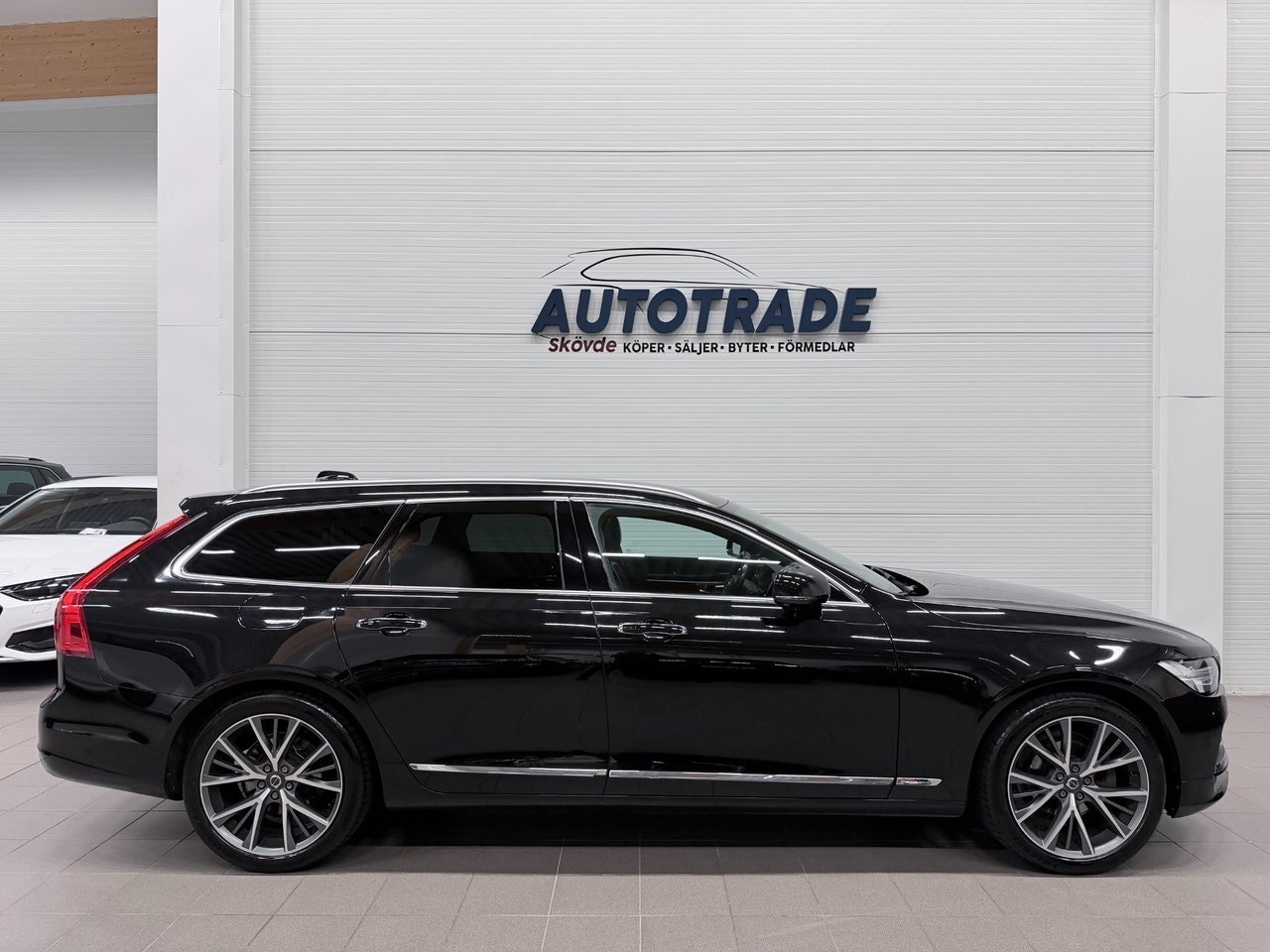 Volvo V90 D4 Geartronic, 8-trins, 190ps, 2018