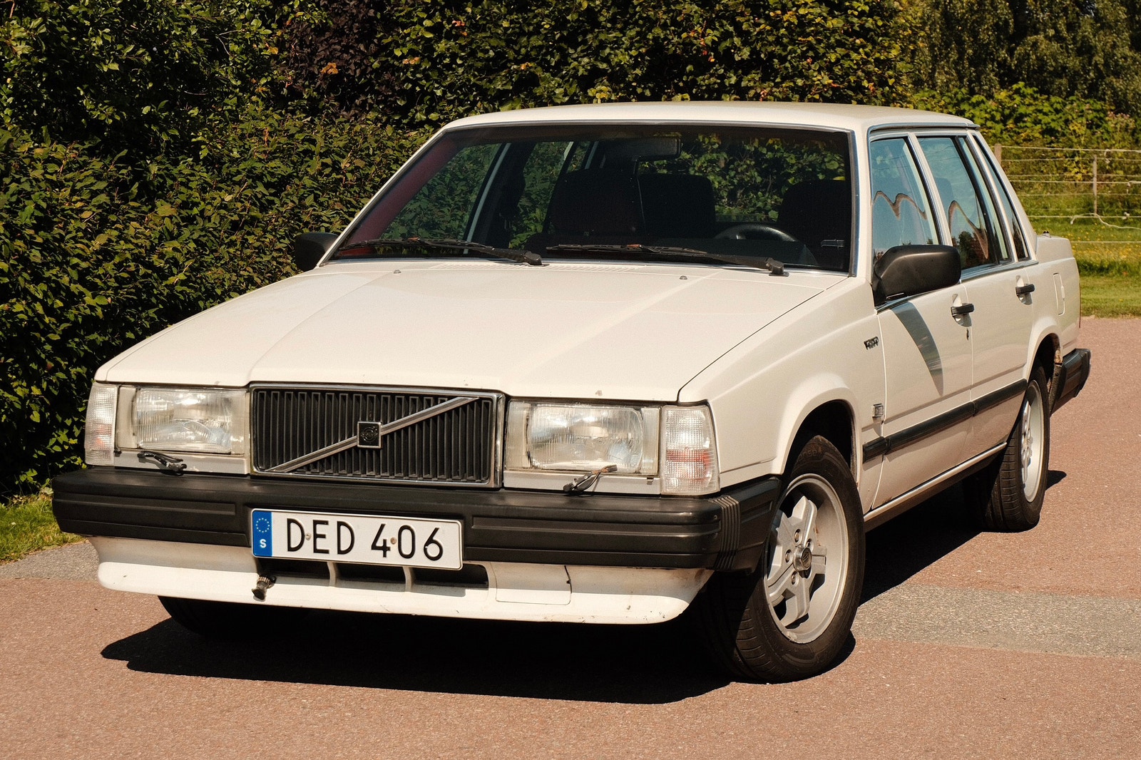 Volvo 740 2.3 Manual, 4 växlar + OD, 131hk, 1987