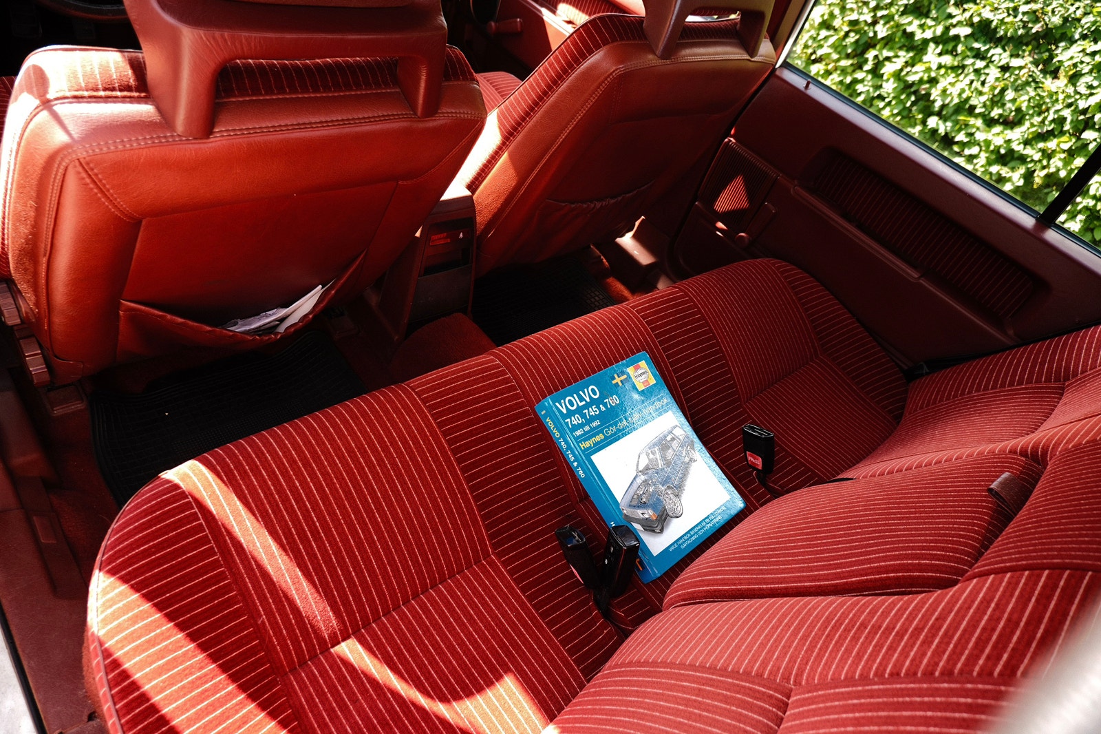 Volvo 740 2.3 Manual, 4 växlar + OD, 131hk, 1987