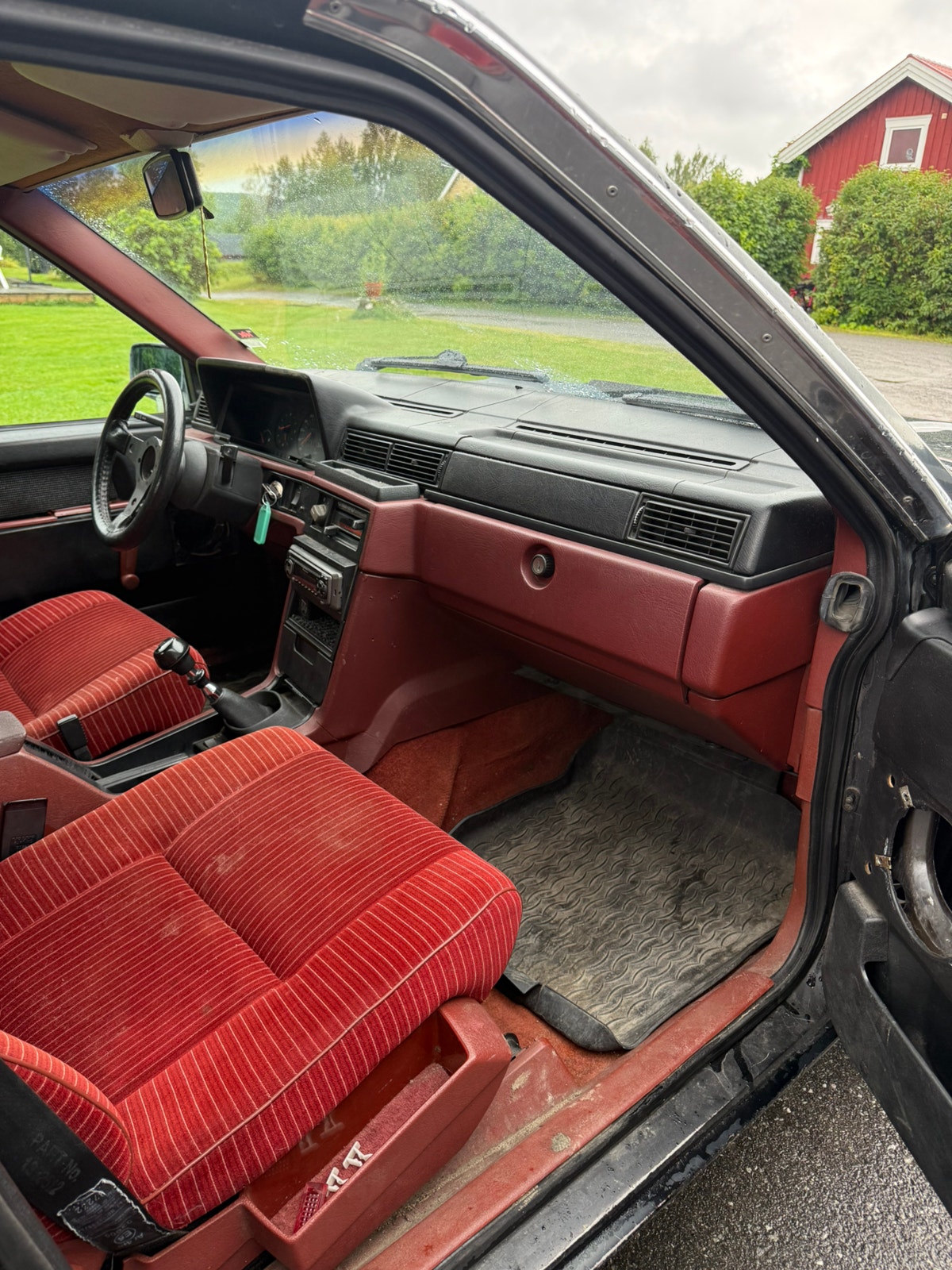 Volvo 740 2.3 Manual, 4 växlar + OD, 131hk, 1987