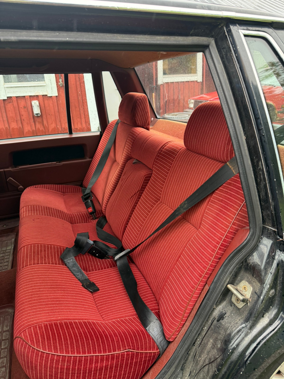 Volvo 740 2.3 Manual, 4 växlar + OD, 131hk, 1987