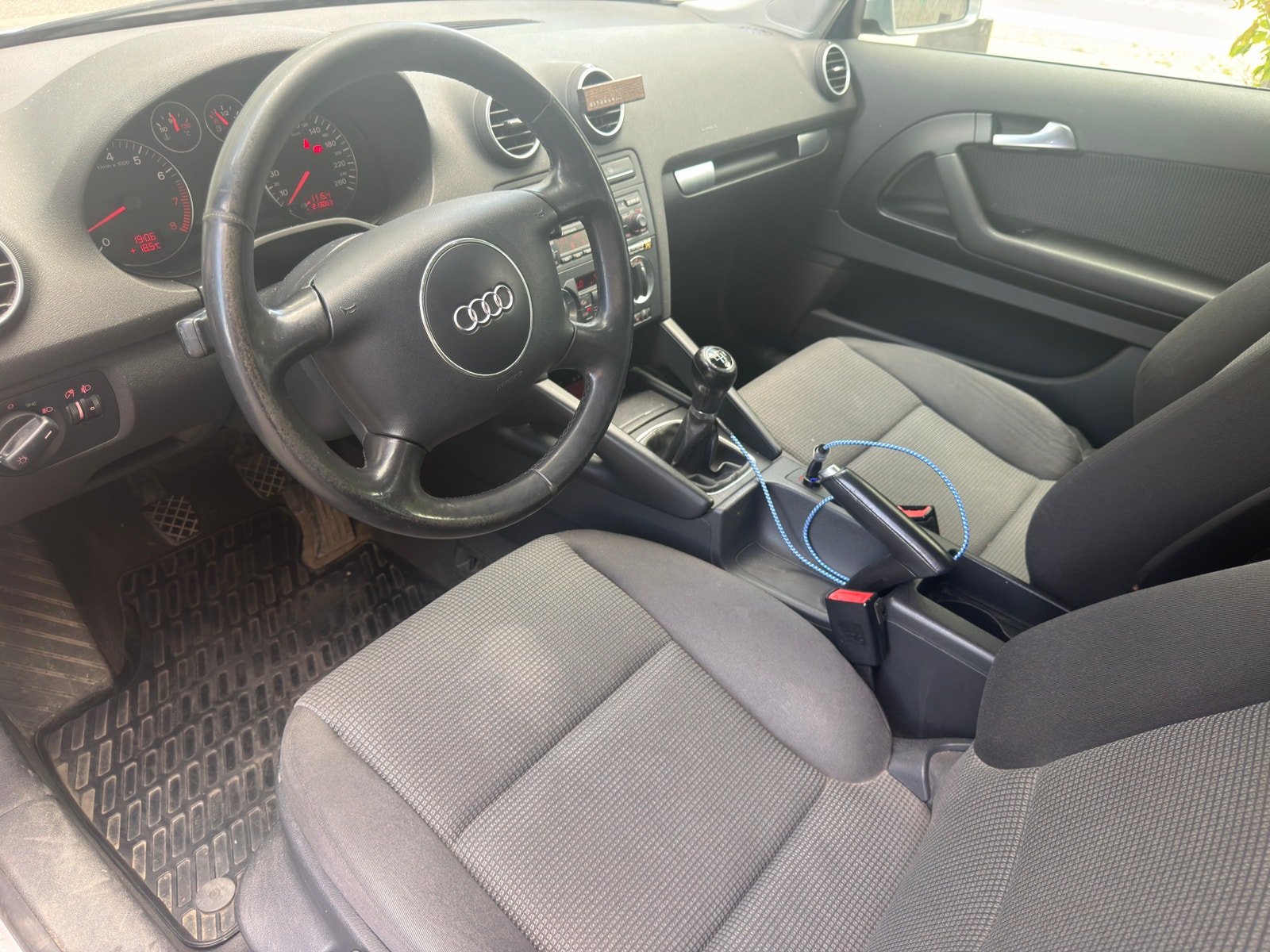 Audi A3 1.6 8v Manuell, 102hk, 2005