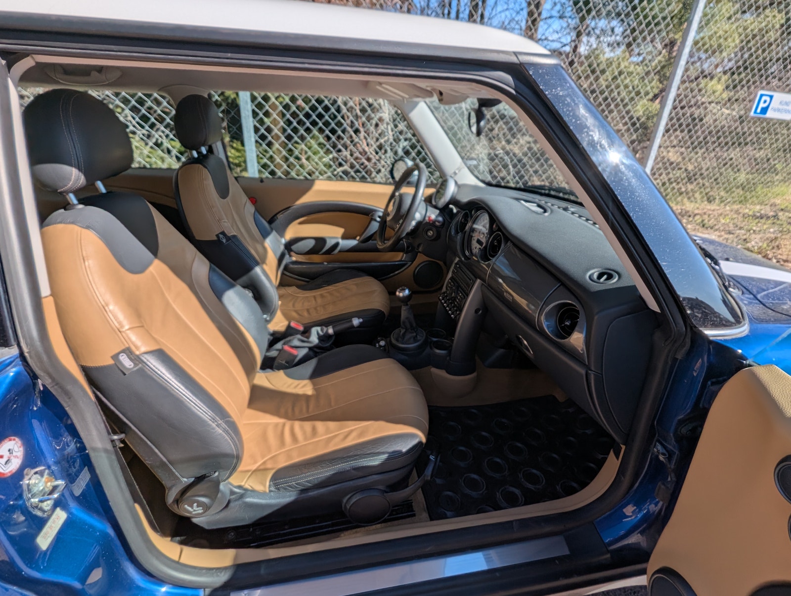 MINI Cooper Manual, 5-trins, 116ps, 2003