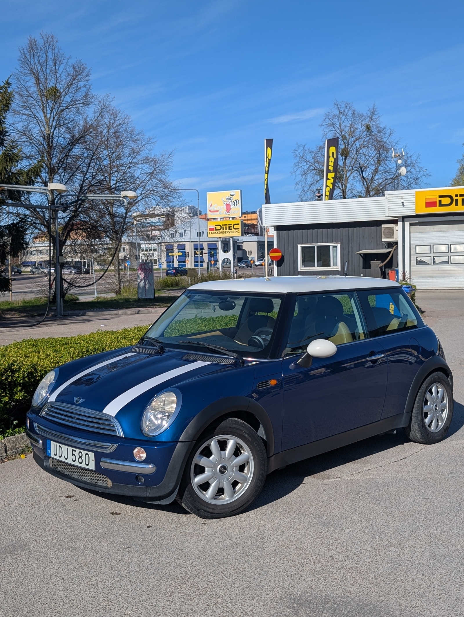MINI Cooper Manual, 5-trins, 116ps, 2003