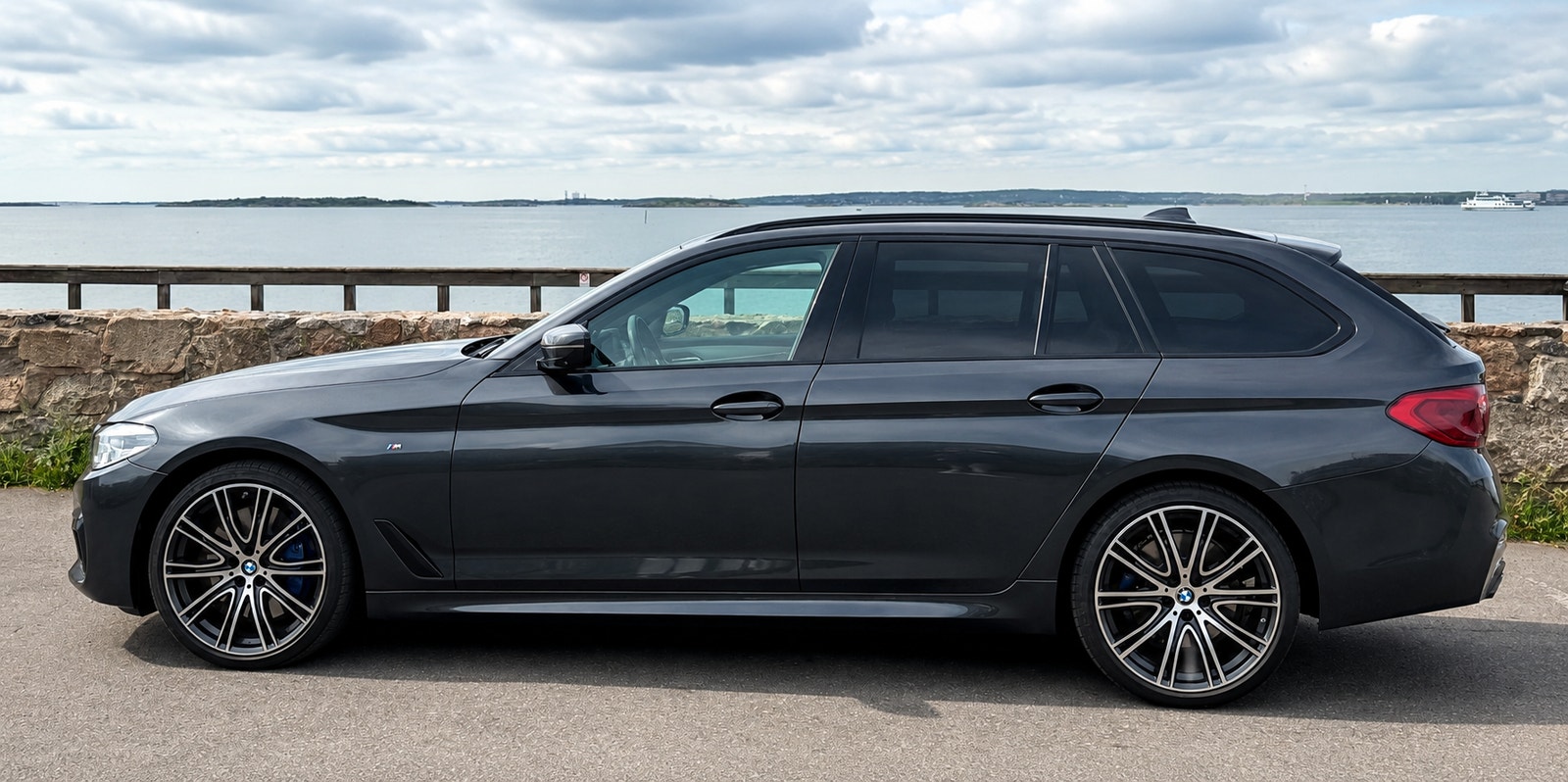 BMW 540i xDrive Touring Steptronic, 340hp, 2019