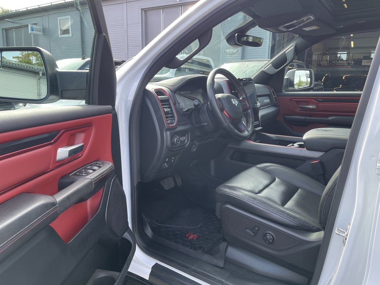 RAM 1500 Crew Cab 5.7 V8 HEMI Flex Fuel 4x4 TorqueFlite, 395hk, 2019
