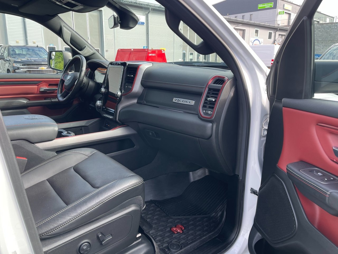 RAM 1500 Crew Cab 5.7 V8 HEMI Flex Fuel 4x4 TorqueFlite, 395hk, 2019