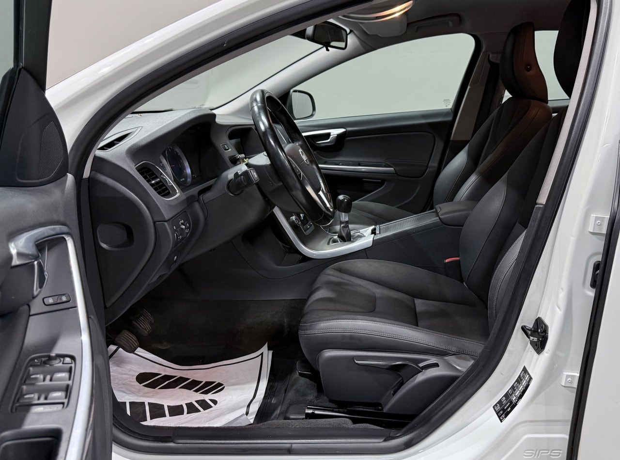 Volvo V60 DRIVe Manual, 6-trins, 115ps, 2012