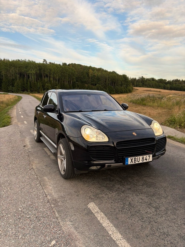 Porsche Cayenne Turbo TipTronic S, 6-trins, 450ps, 2004
