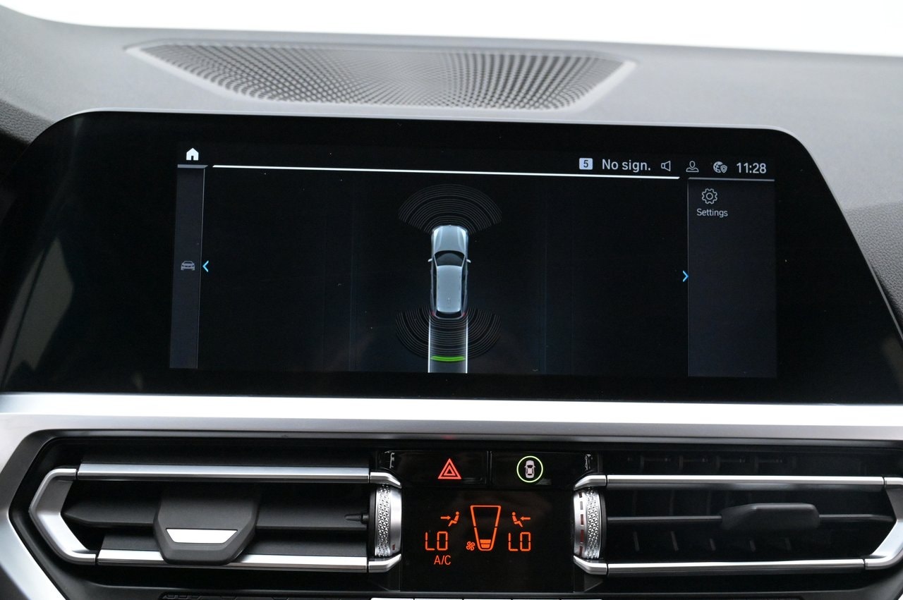 BMW 330e Touring Steptronic, 292hp, 2022