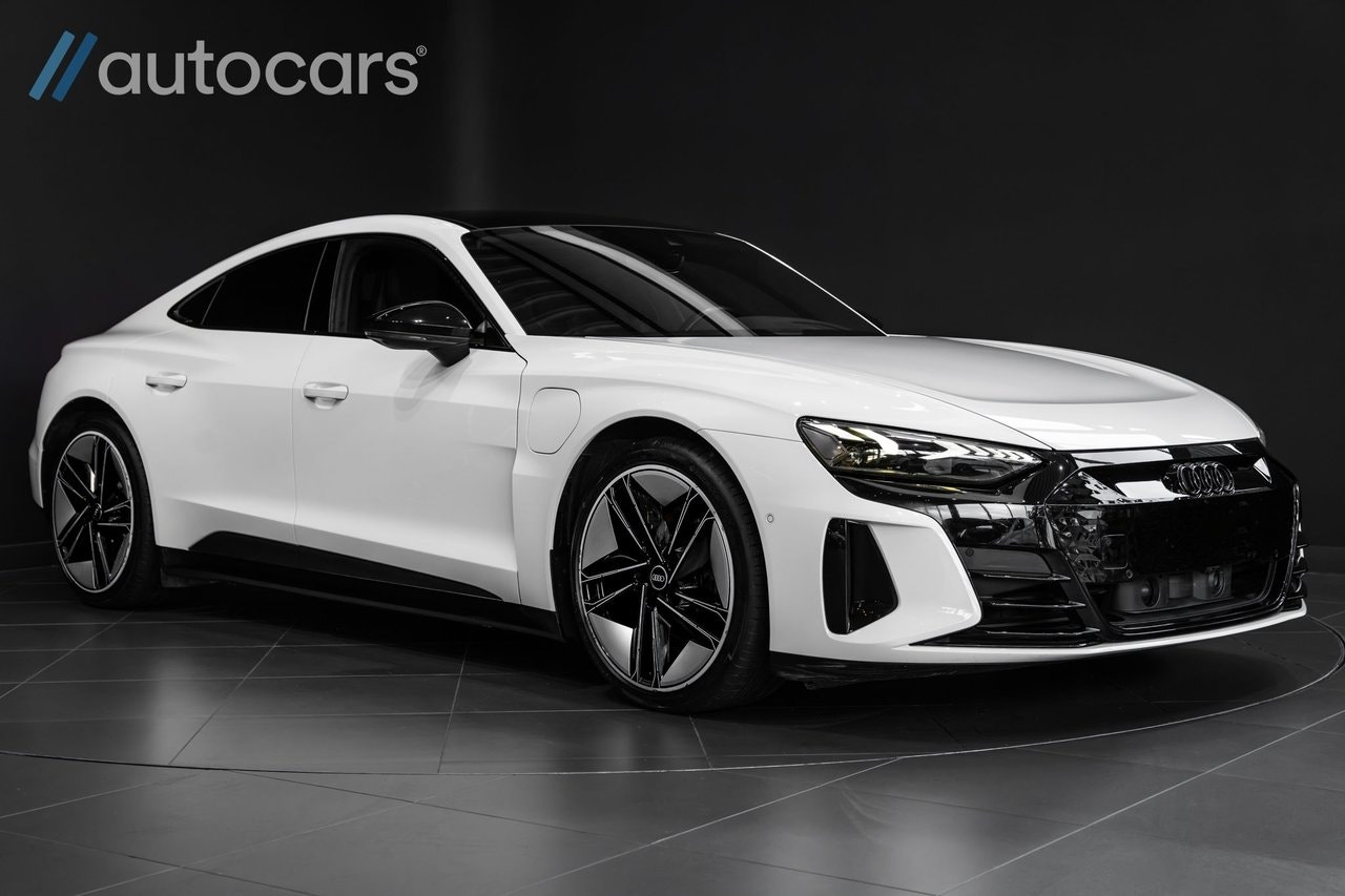 Audi E-Tron 476 hp