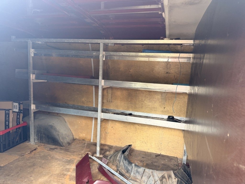 Dodge Ram B250 Conversion Van 5.2 V8 EFI TorqueFlite, 172hp, 1989