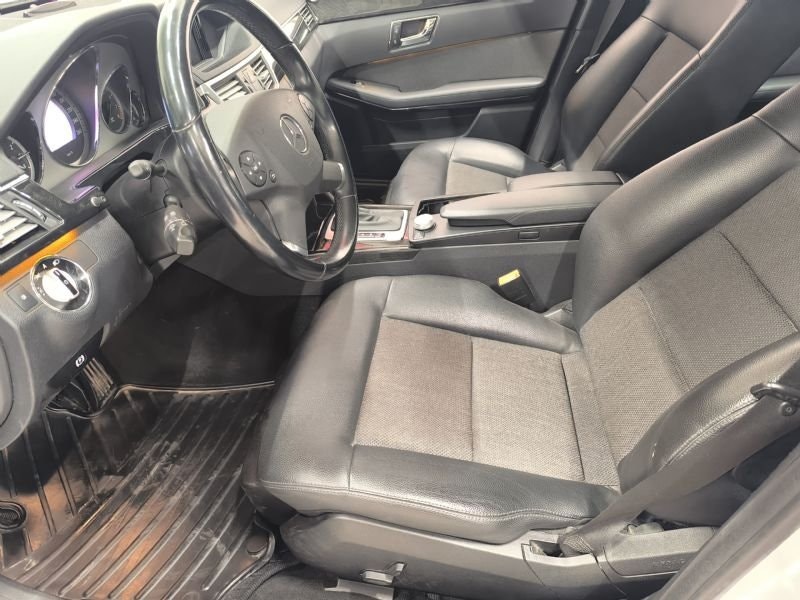 Mercedes-Benz E 200 CGI BlueEFFICIENCY 5G-Tronic, 184hk, 2010