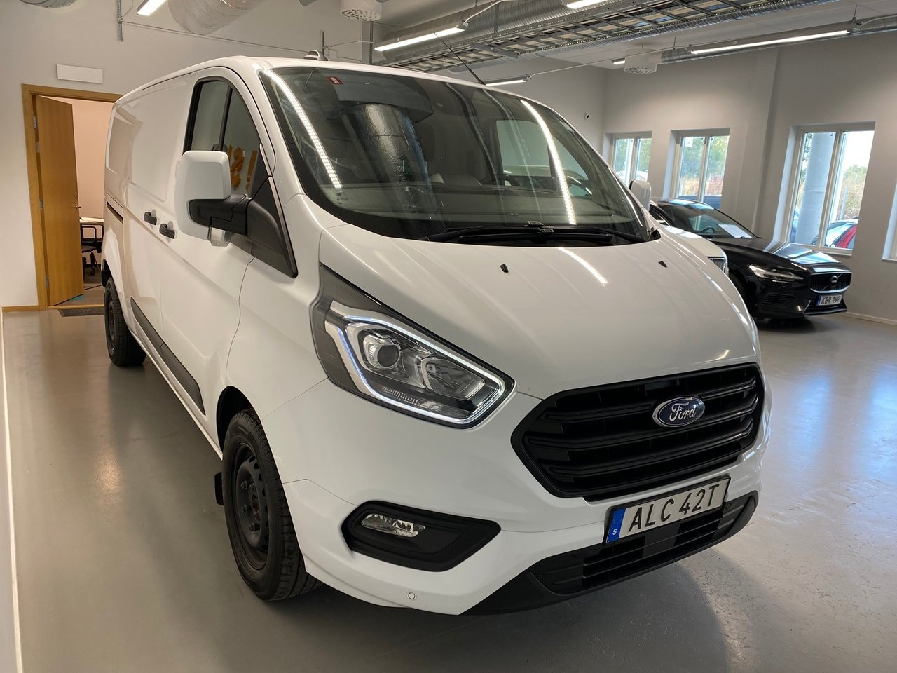Ford Transit Custom 300 2.0 EcoBlue SelectShift, 6-trinn, 130hk, 2021