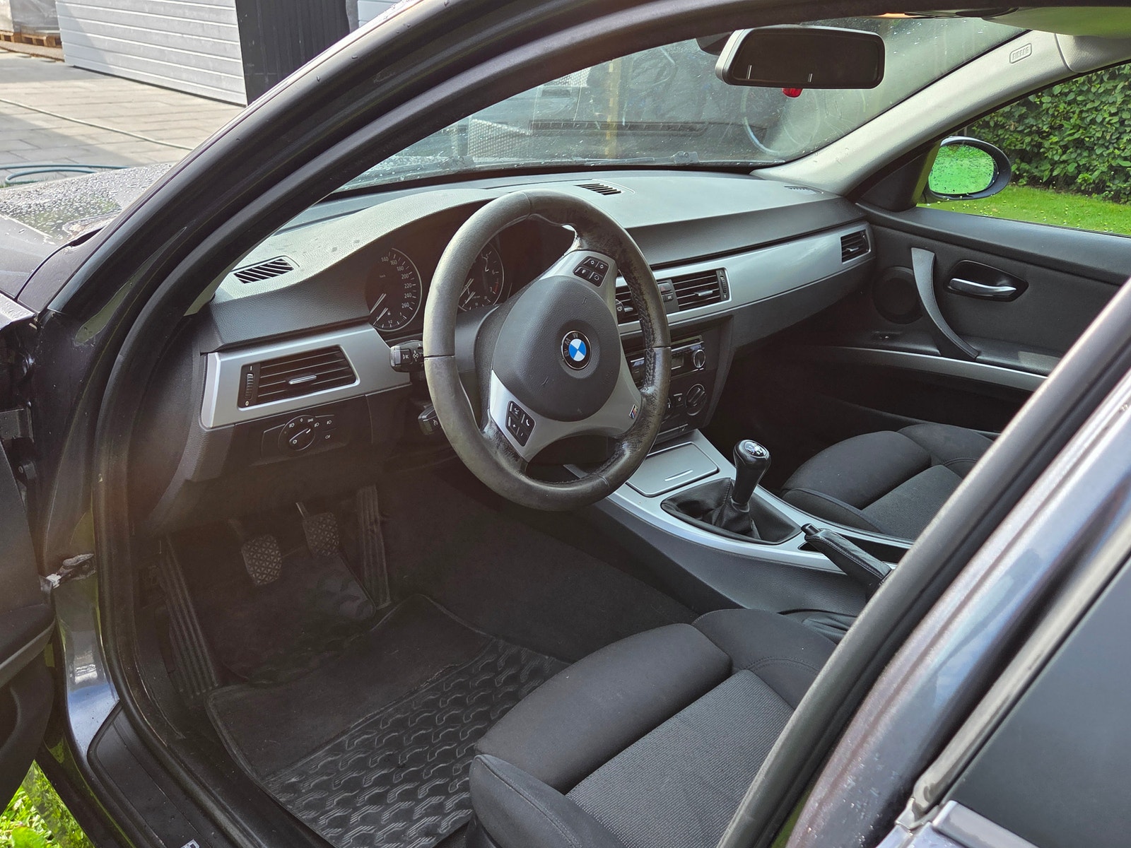 BMW 320i Sedan Manuell, 150hk, 2006