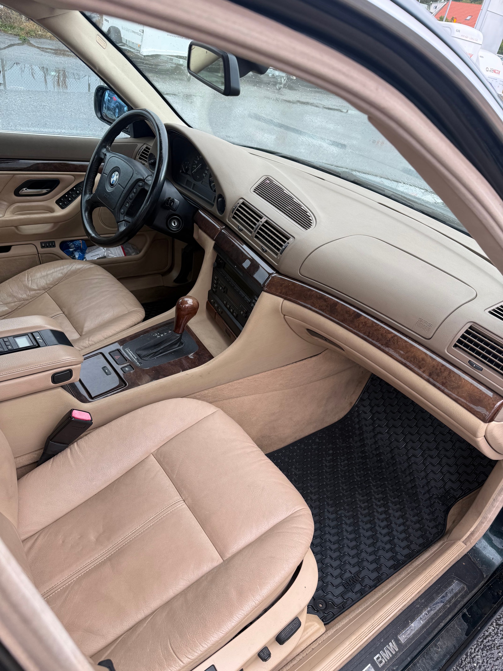 BMW 740i Automatic, 5-trins, 286ps, 1999