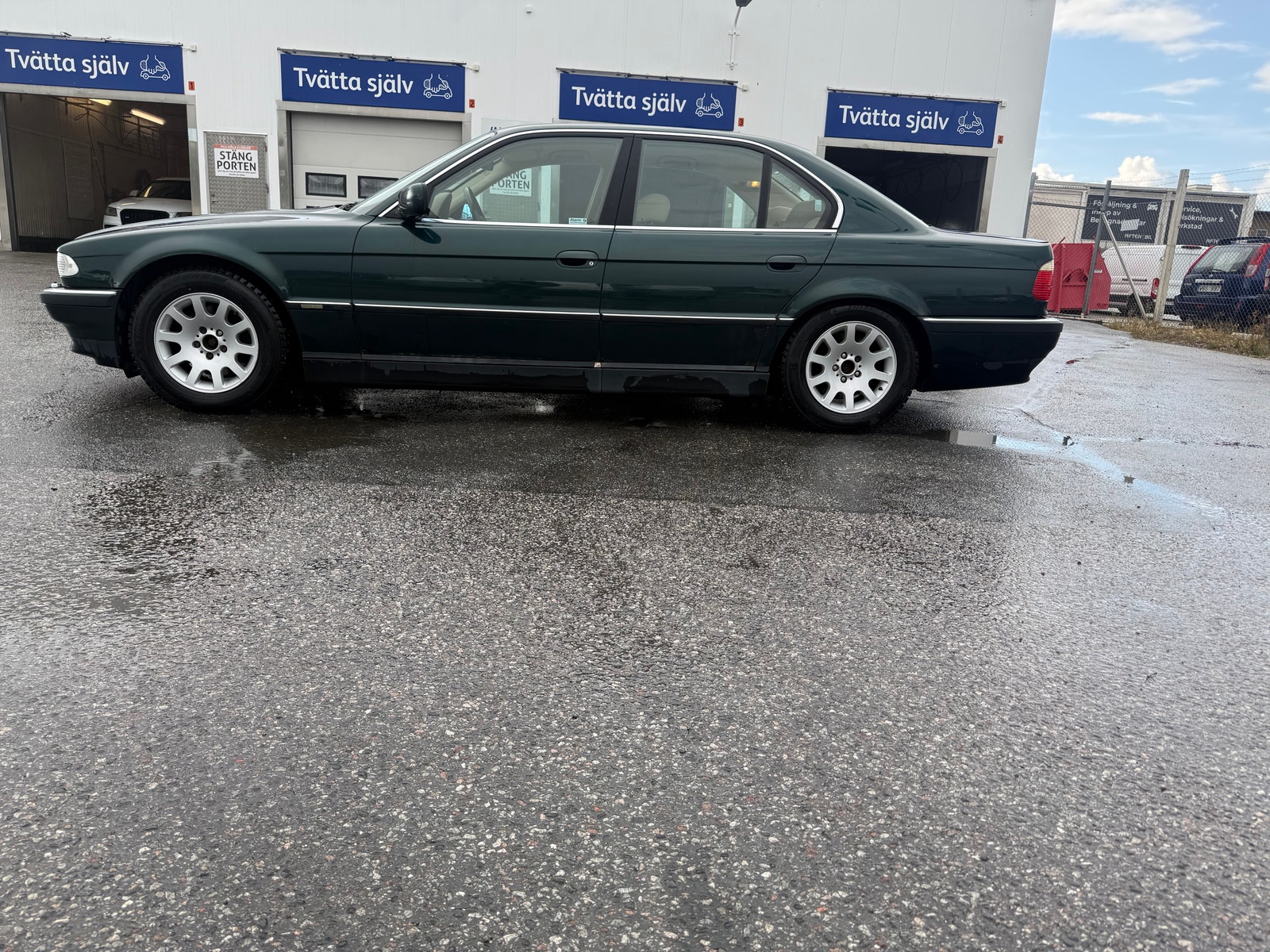 BMW 740i Automatic, 5-trins, 286ps, 1999