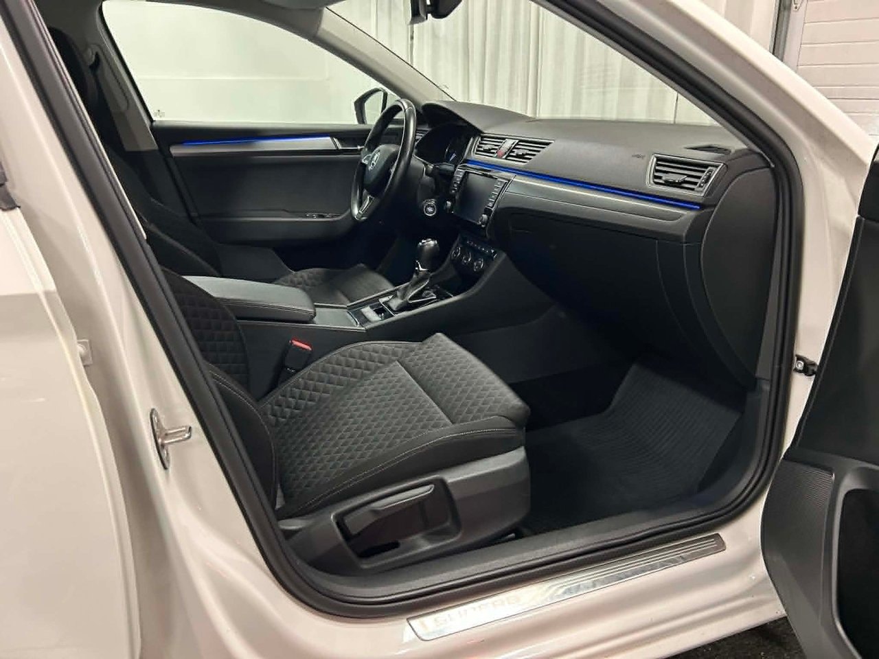 Škoda Superb Combi 2.0 TDI 4x4 SCR DSG Sequential, 190hp, 2017