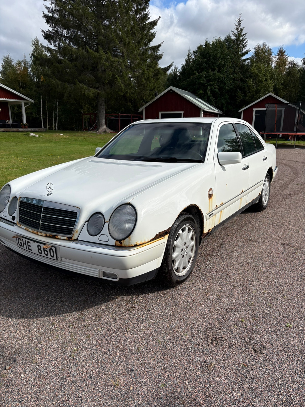 Mercedes-Benz E 280 Automatisk, 5-trinn, 204hk, 1997