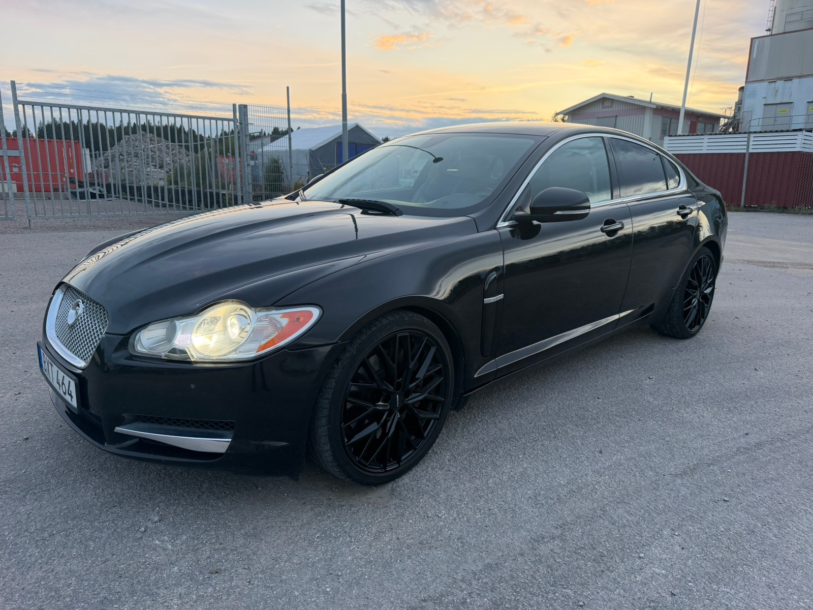 Jaguar XF 3.0 V6 Automatic, 6-trins, 241ps, 2011