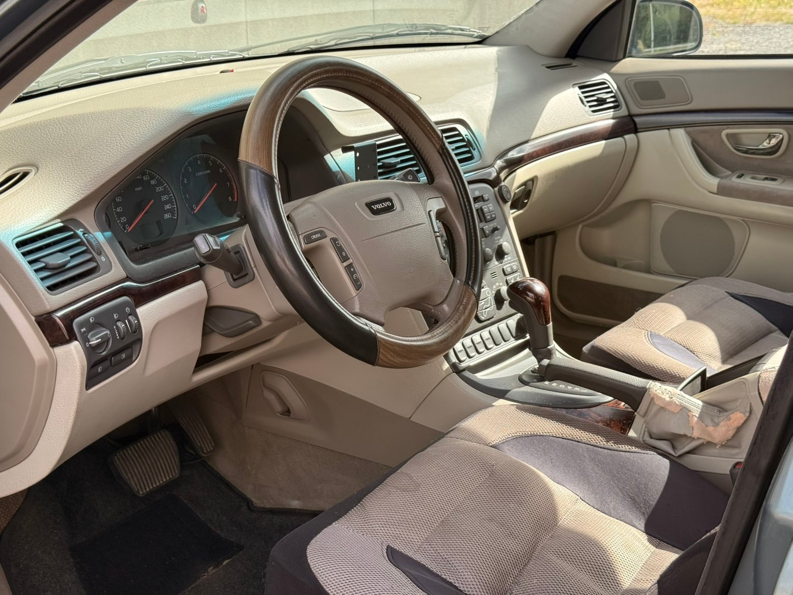 Volvo S80 2.4 T Automatic, 200hp, 2001