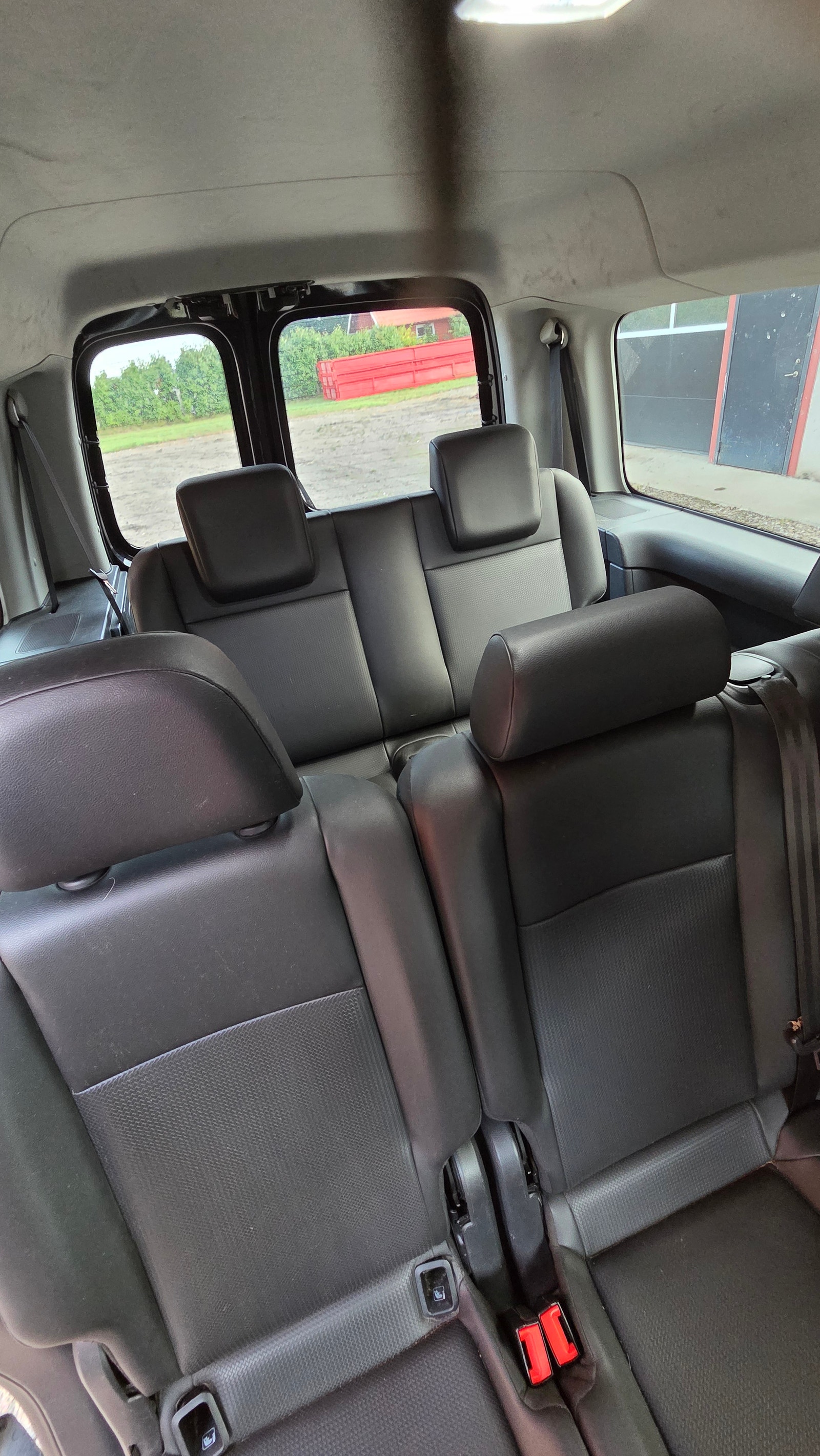 Volkswagen Caddy Maxi Life 7-Seater 1.4 TGI BlueMotion DSG Sequential, 110hp, 2018