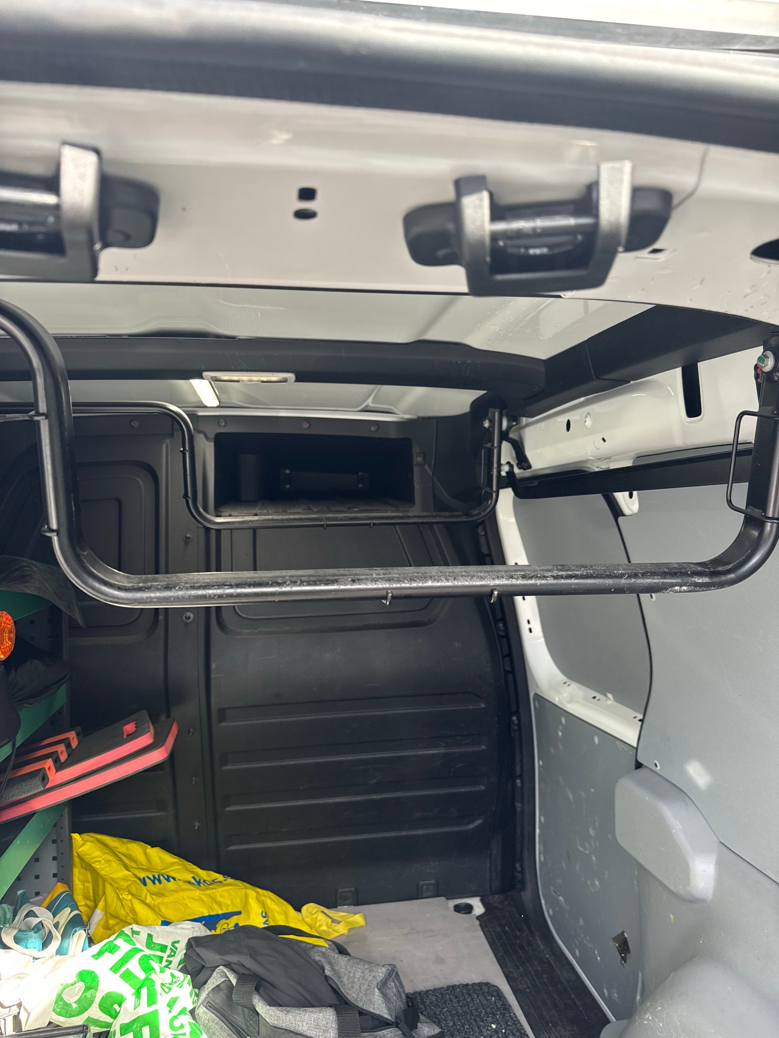Renault Kangoo E-Tech, 122ps, 2023