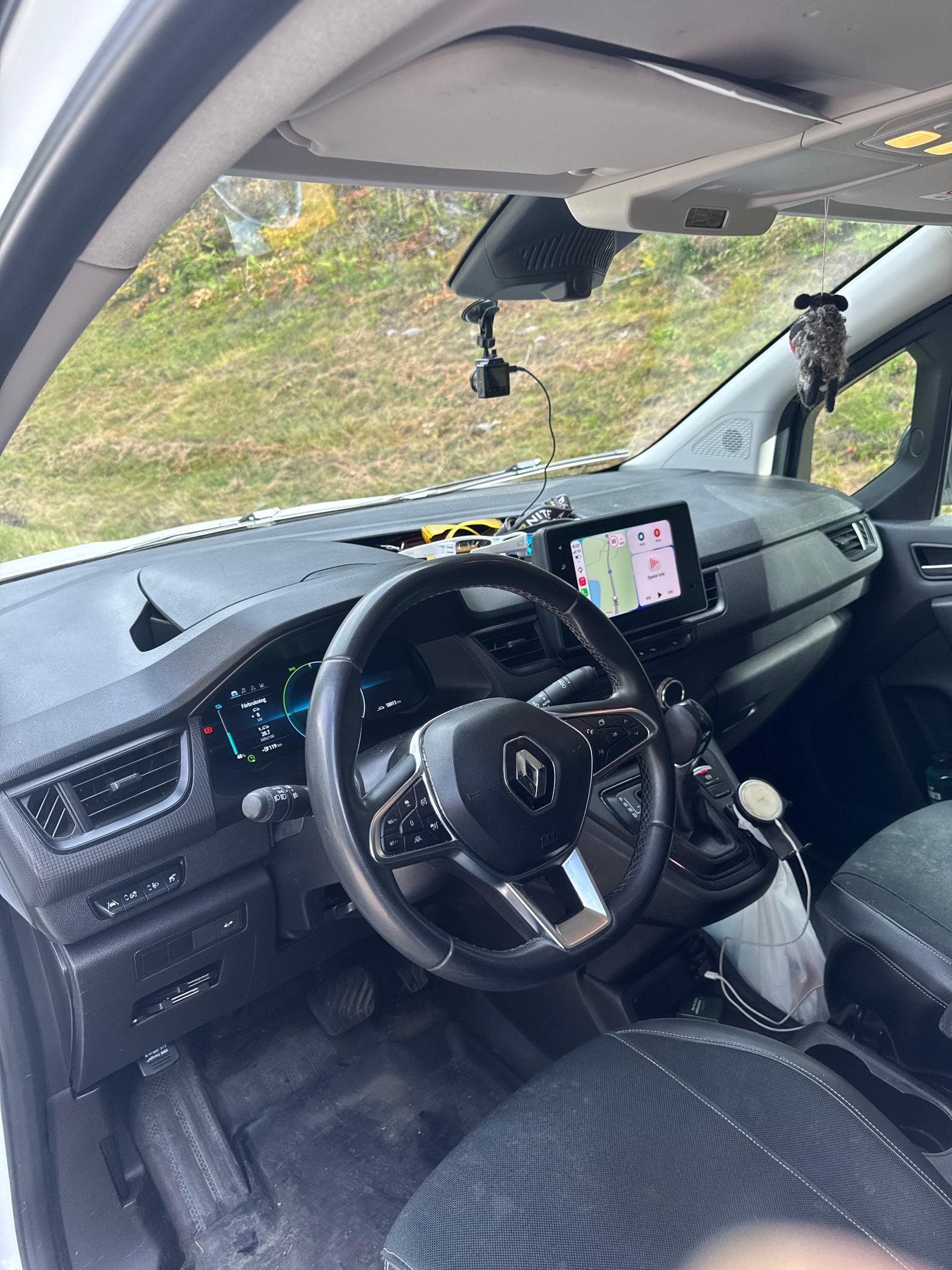 Renault Kangoo E-Tech, 122ps, 2023