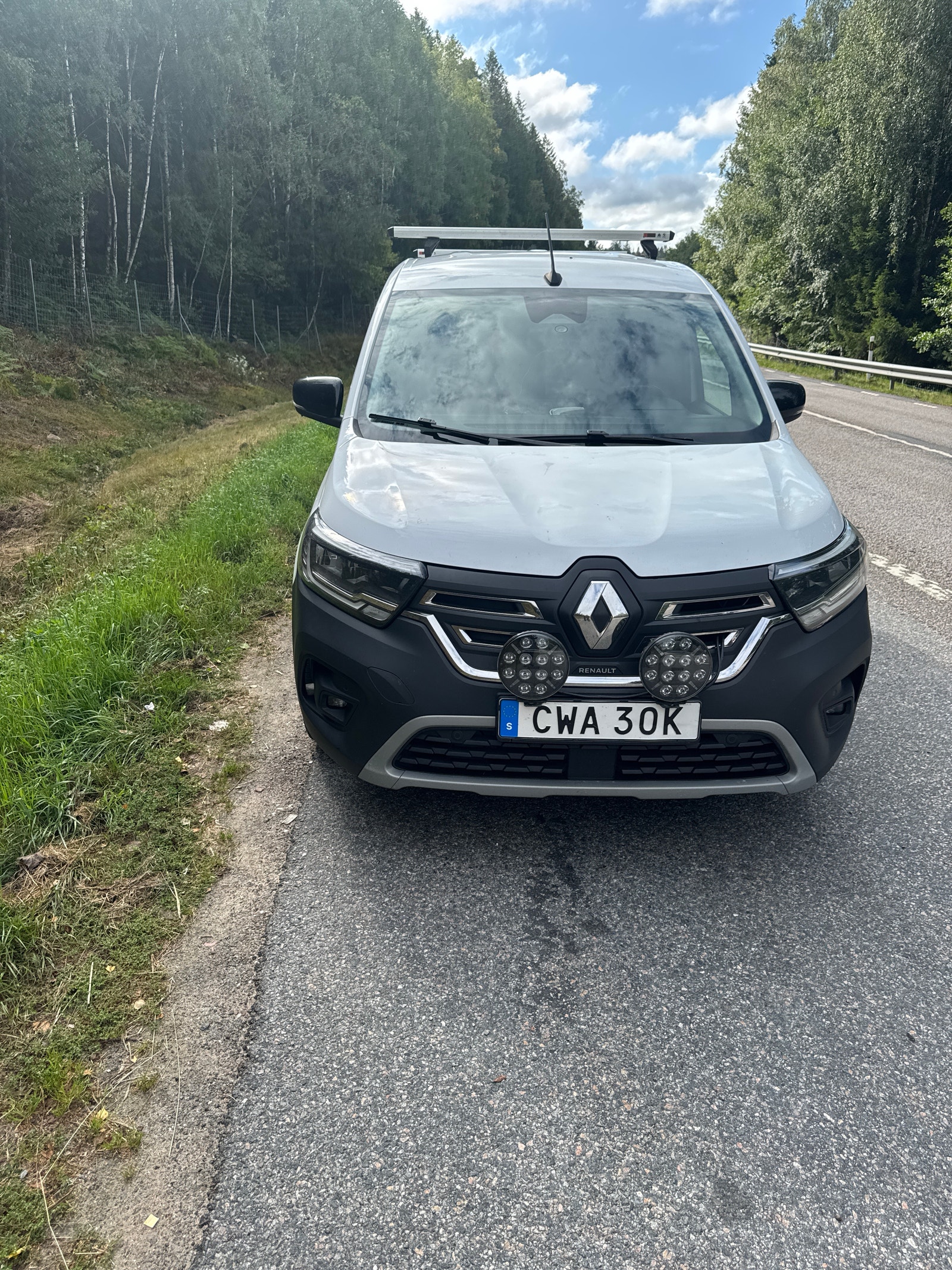 Renault Kangoo E-Tech, 122ps, 2023