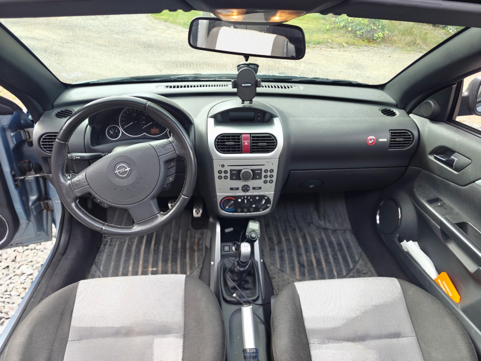 Opel Tigra TwinTop 1.4 Twinport Manual, 5-trins, 90ps, 2005