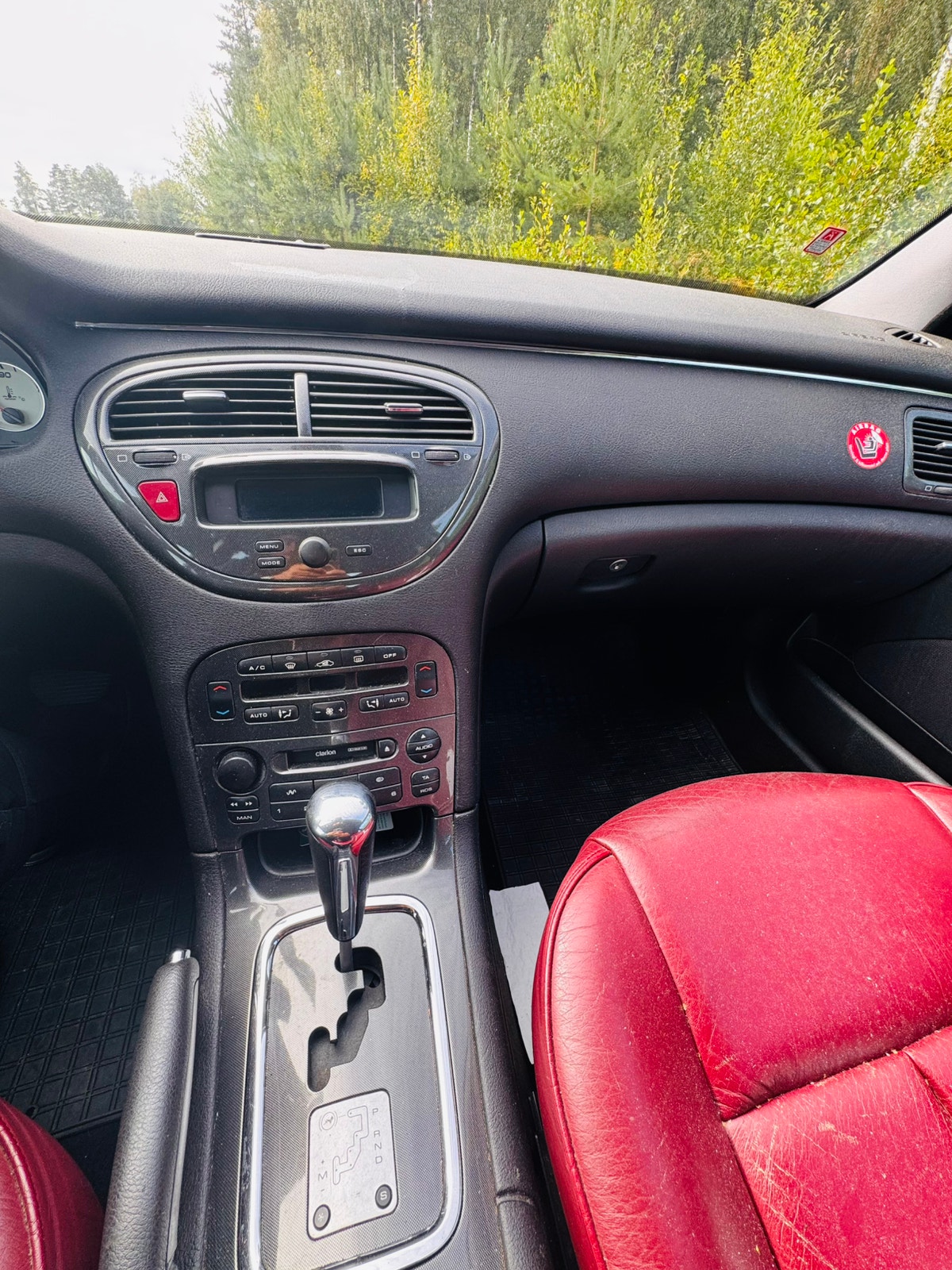 Peugeot 607 3.0 V6 Automatic, 4-trins, 207ps, 2003